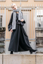 Étole YUKI gris/blanc/noir - CATHERINE VALENTIN