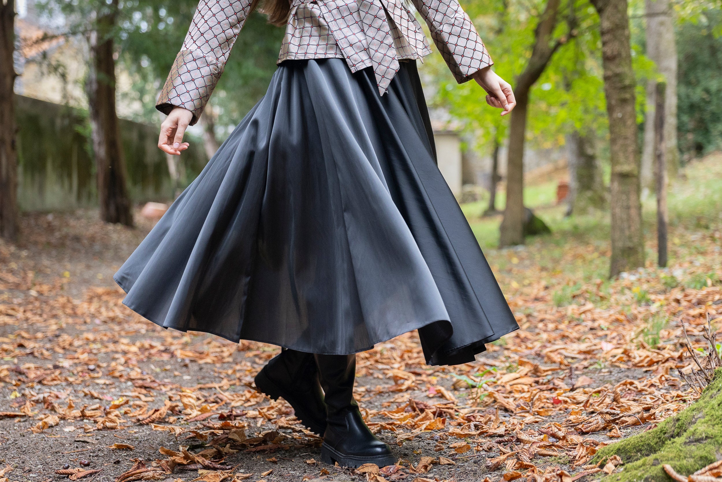 Jupe TENKO noire midi mi - longue (Copie) - CATHERINE VALENTIN