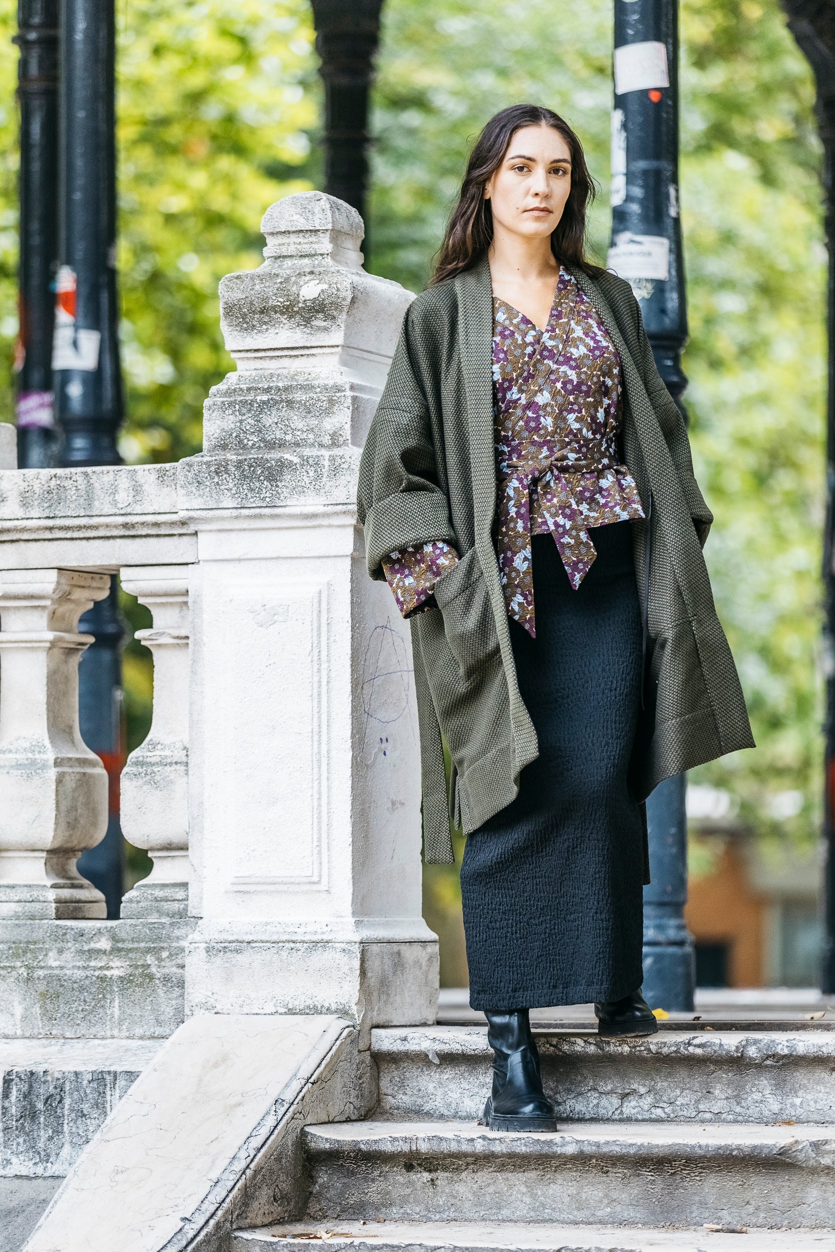 Kimono KASUMI marron/prune fleurs - CATHERINE VALENTIN