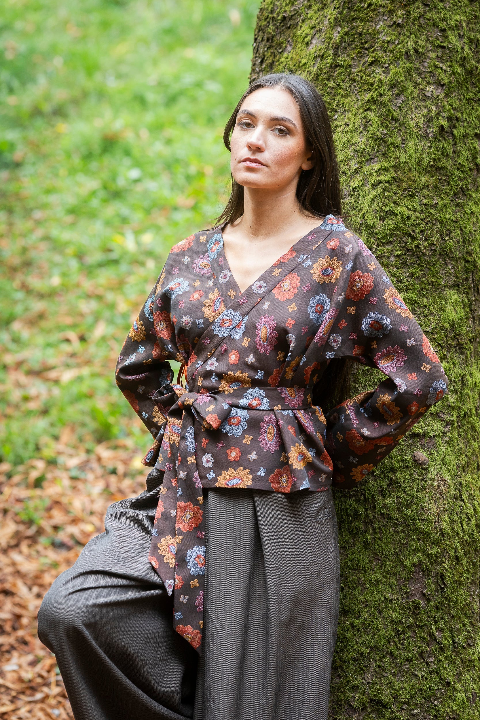 Kimono OKU marron/orange fleurs - CATHERINE VALENTIN