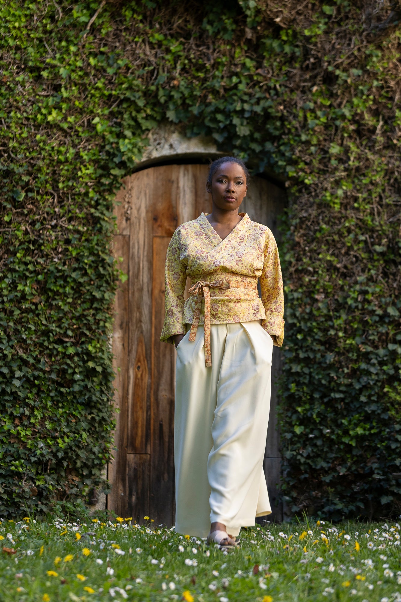 Pantalon hakama BANIRA vanille et kimono SHIMOKU - CATHERINE VALENTIN
