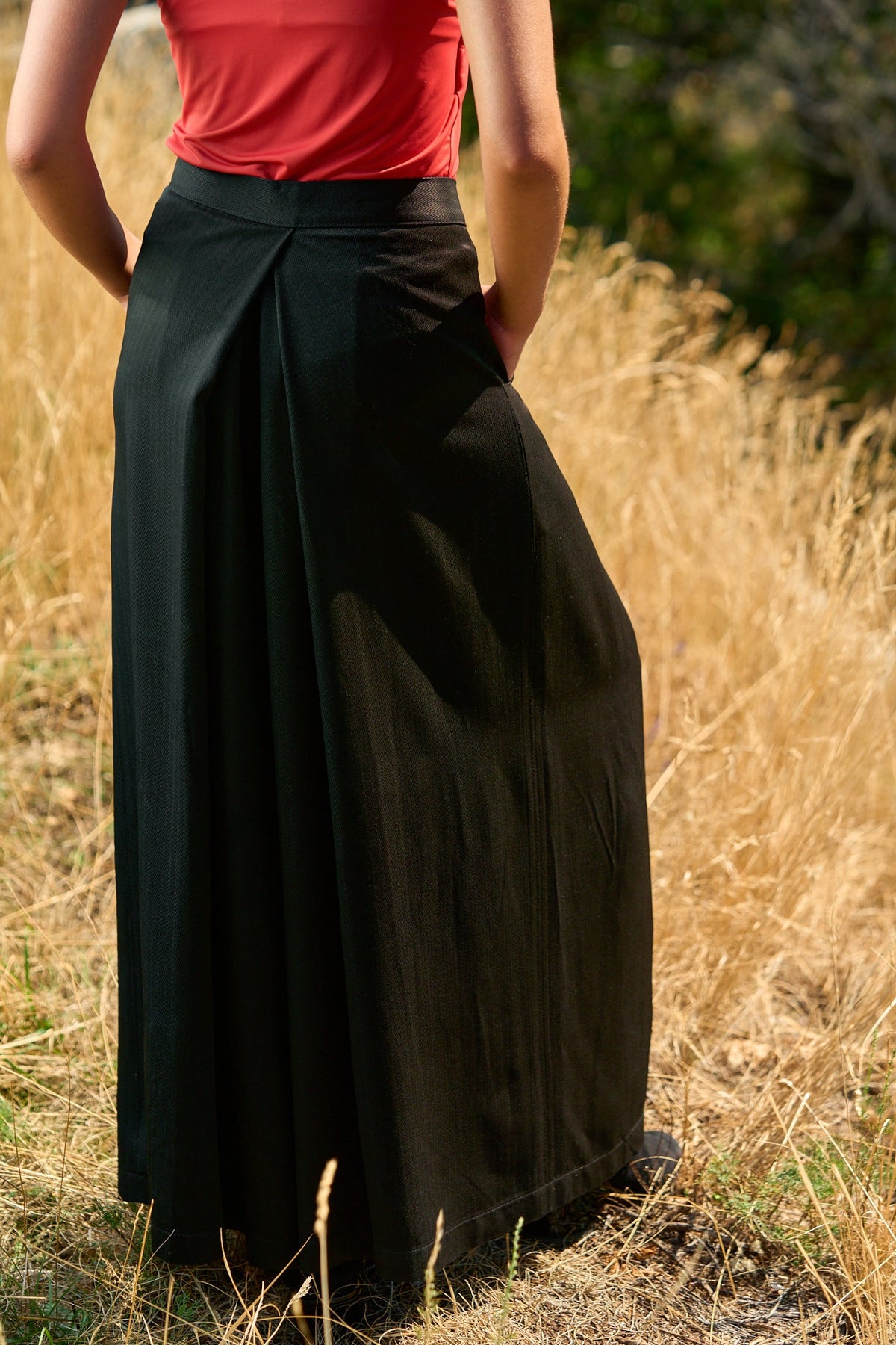 Pantalon hakama KURO noir satiné chevron - CATHERINE VALENTIN