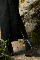 Jupe tube droite  noire détail textile jacquard fente dos