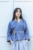 Kimono TSUBAME bleu/blanc et pantalon hakama DENIMI bleu - CATHERINE VALENTIN