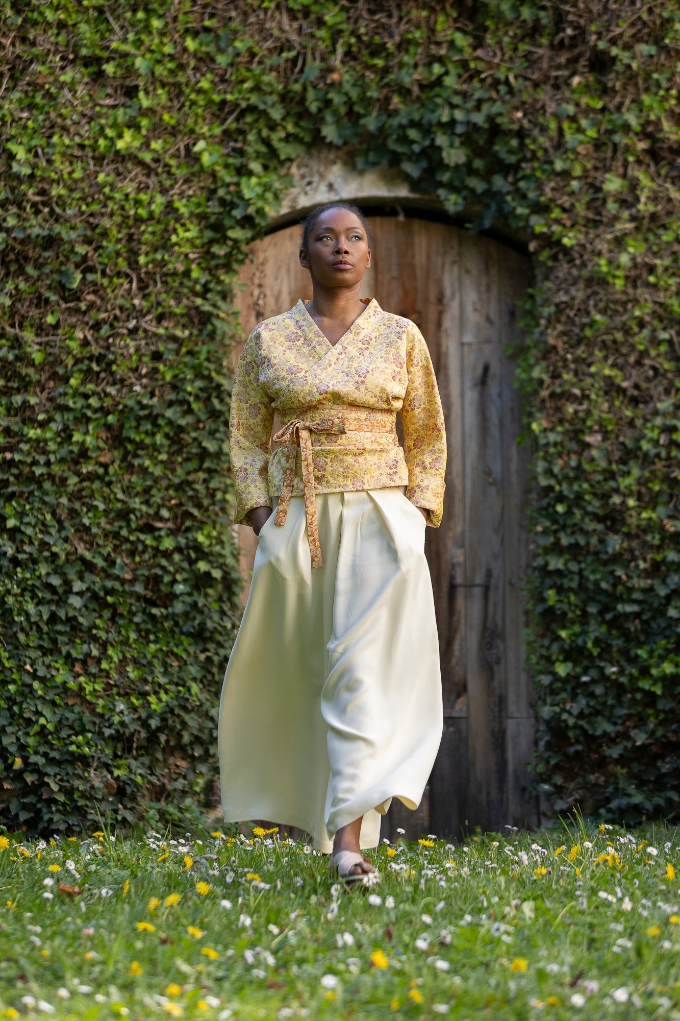 Pantalon hakama BANIRA vanille et kimono SHIMOKU - CATHERINE VALENTIN