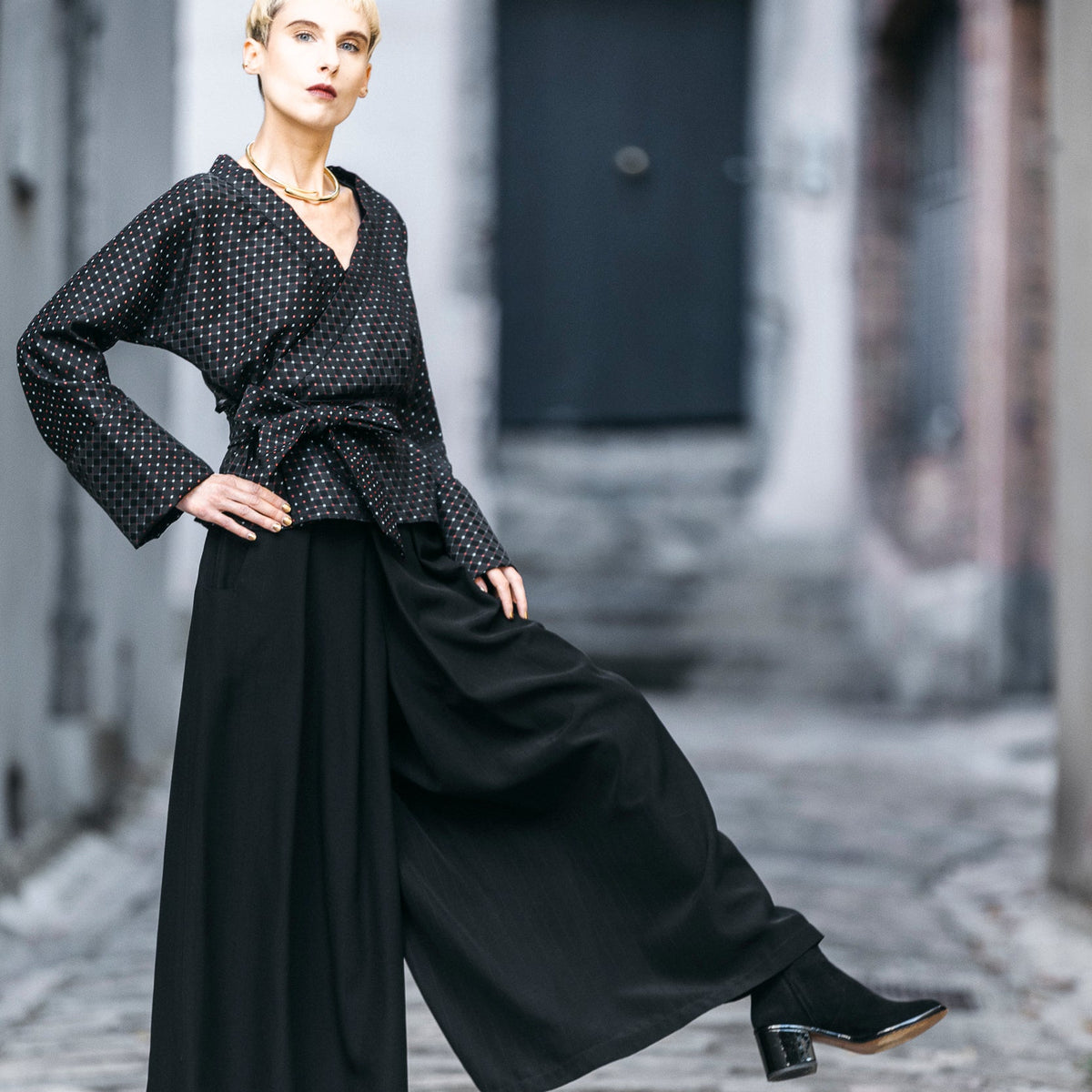 Pantalon hakama JIMA large viscose noir CATHERINE VALENTIN