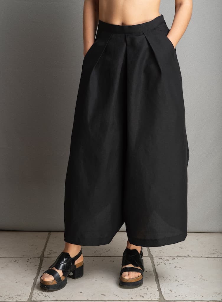 Pantalon-large-hakama-noir-poche-ceinture-plis-CATHERINE-VALENTIN